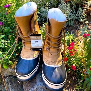 Sorel Caribou Winter Boots Women Size 8.5 NEW.